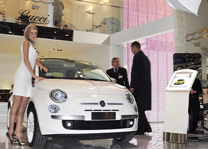 500' by Gucci - brand experience